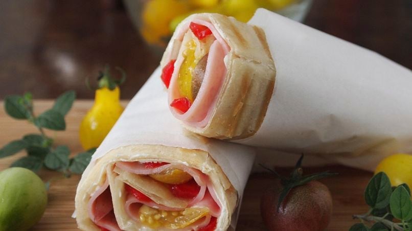 Así se hacen estos wrap de jamón y queso