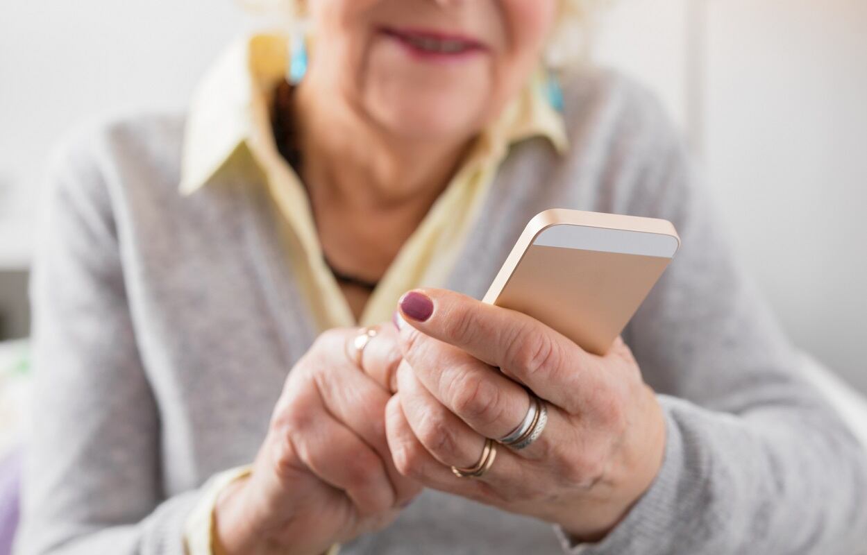 La comunicación entre abuelos y nietos como algo esencial. (Imagen ilustrativa / Web)