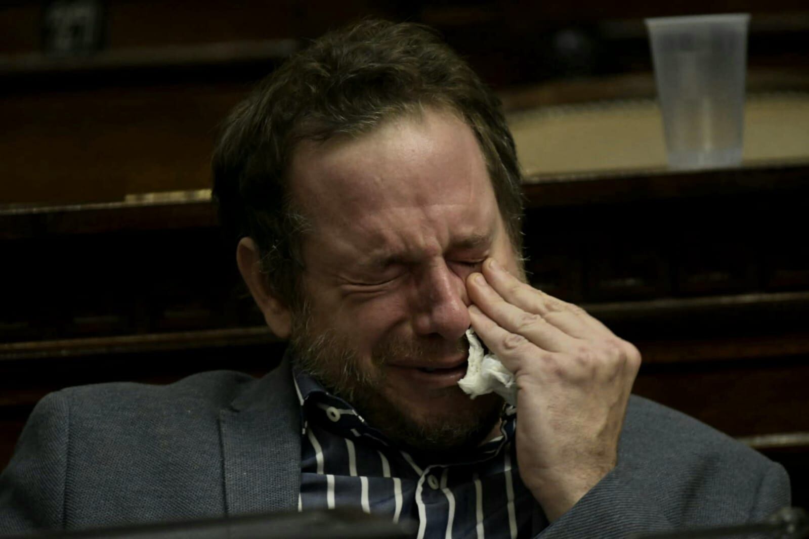 Lucas Ilardo, emocionado al recordar a su amigo Alejandro Bermejo en la Cámara de Senadores. Foto: Orlando Pelichotti