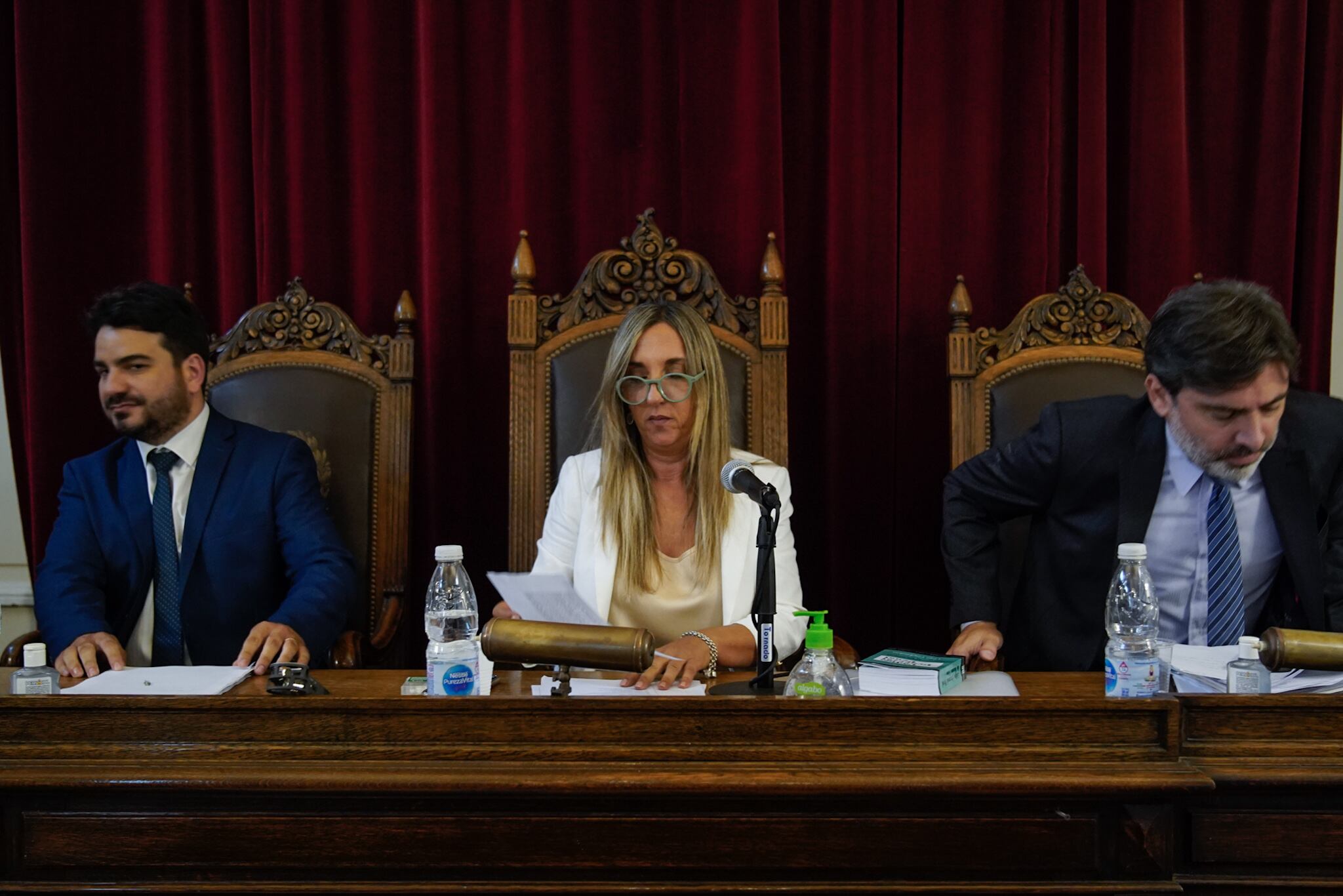 Los jueces María Claudia Castro, Christian Rabaia y Emiliano Lázzari. Foto: Clarín