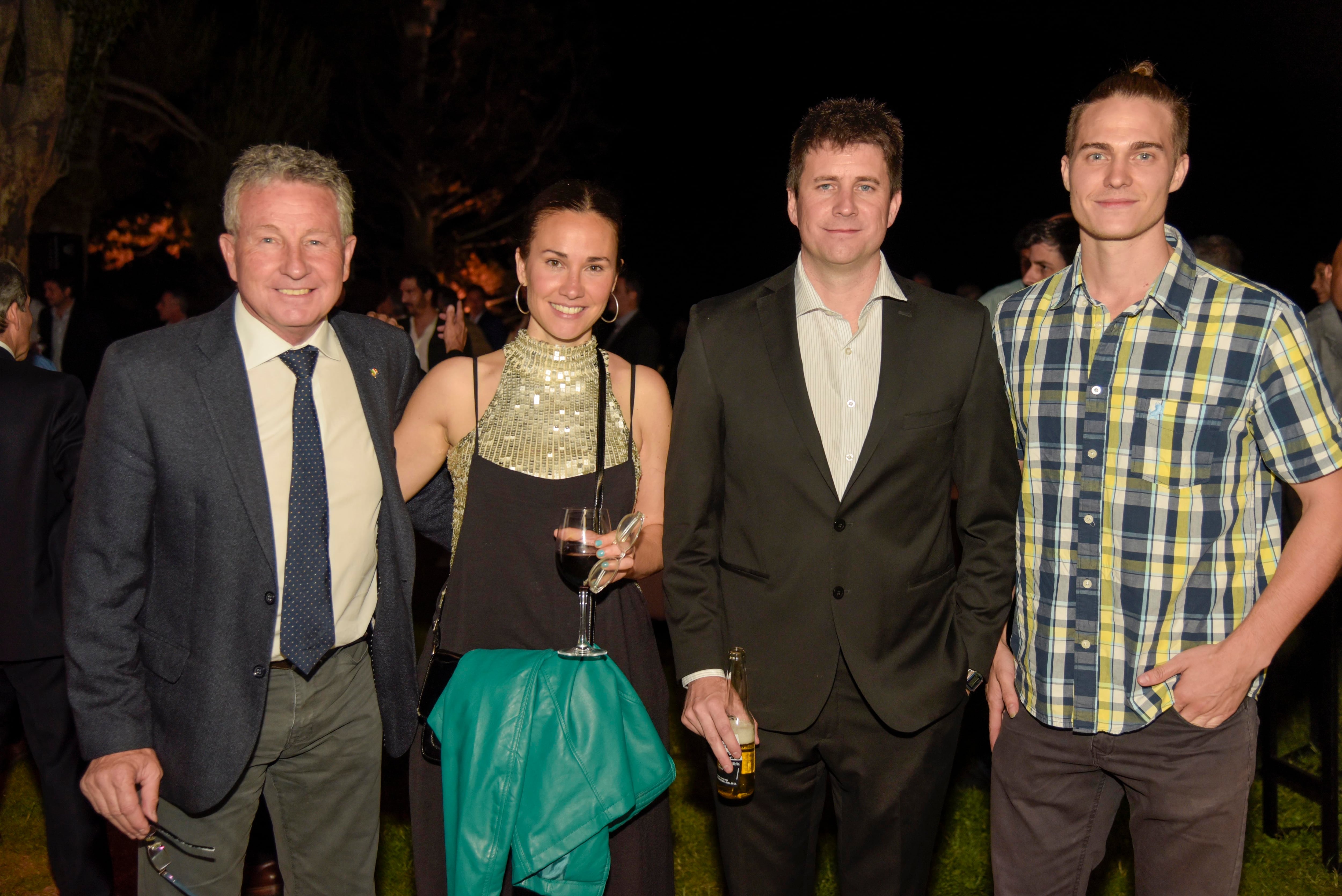 Claudio, Julieta, Marco y Franco Bravin.