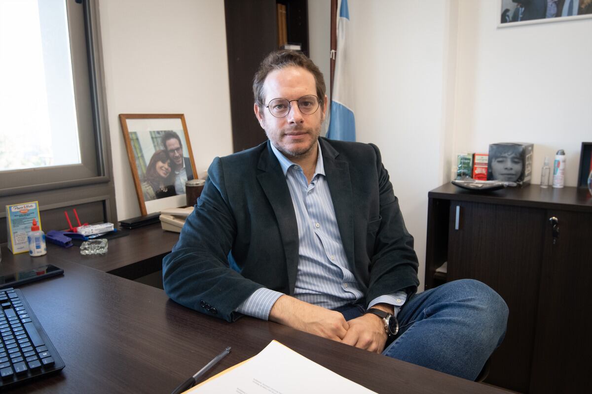 Lucas Ilardo, Senador Provincial de Mendoza, Presidente del Bloque PJ- Frente de todos

Foto: Ignacio Blanco / Los Andes 