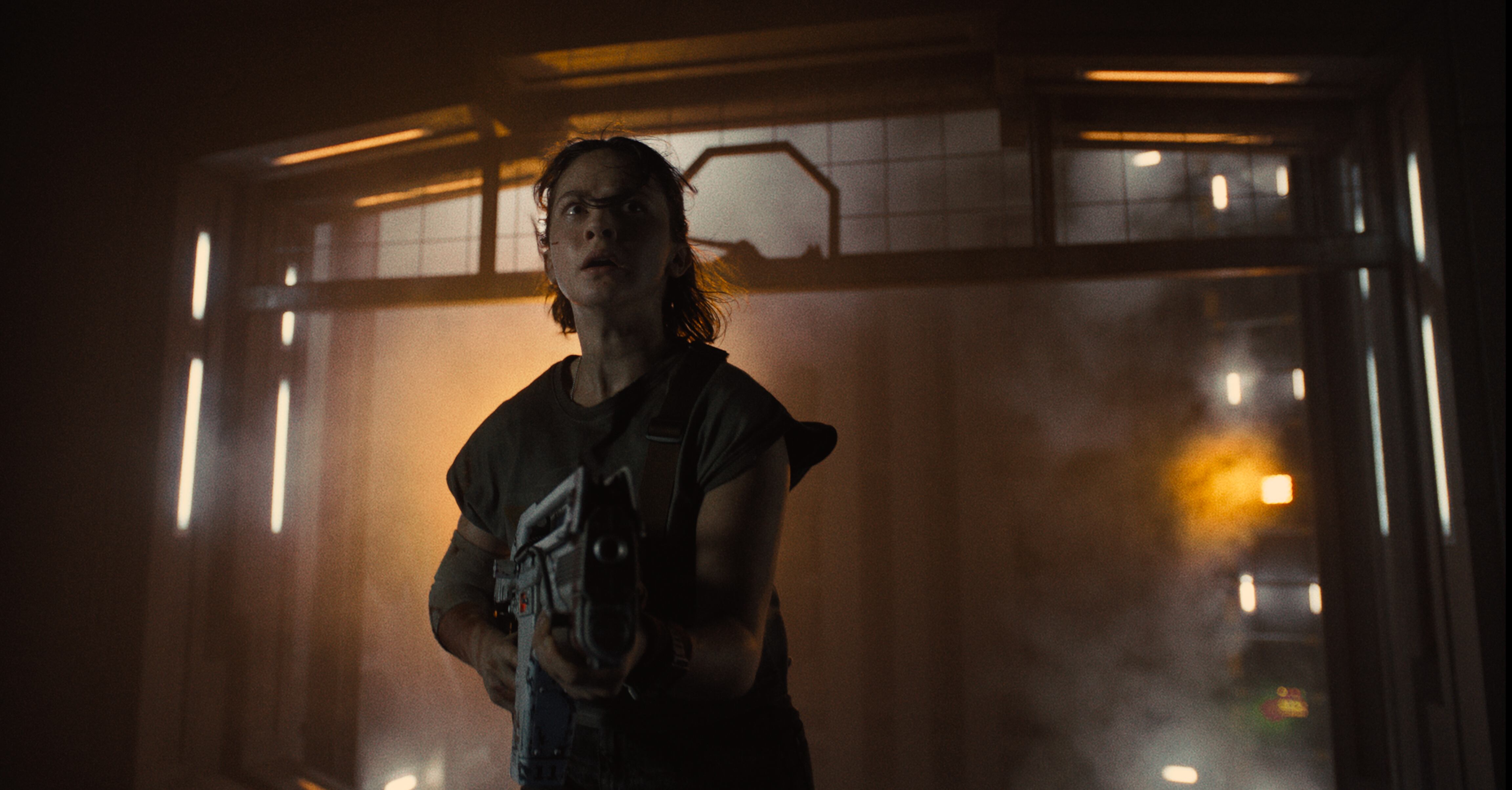 Cailee Spaeny como Rain Carradine en Alien: Romulus. Foto cortesía de 20th Century Studios. © 2024 20th Century Studios. All Rights Reserved.