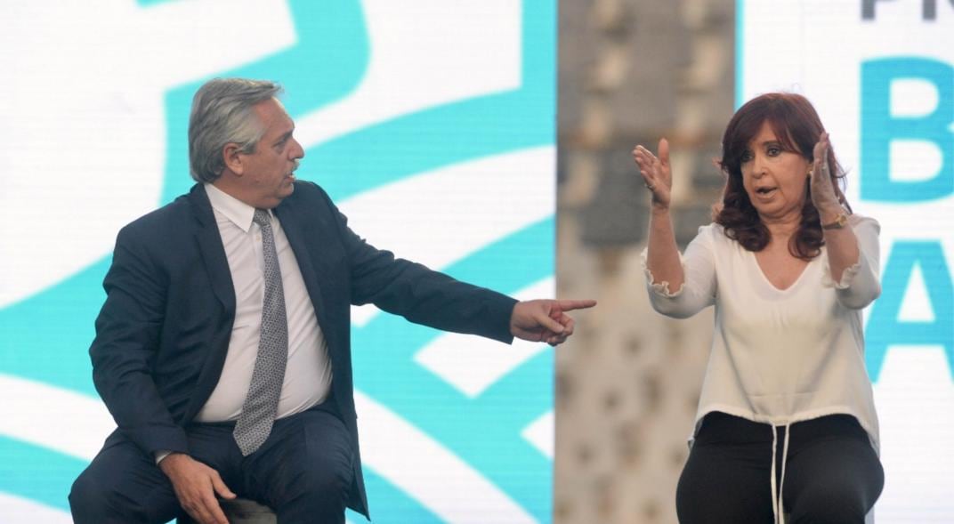 Alberto Fernández y Cristina Kirchner, en actos separados por Malvinas.