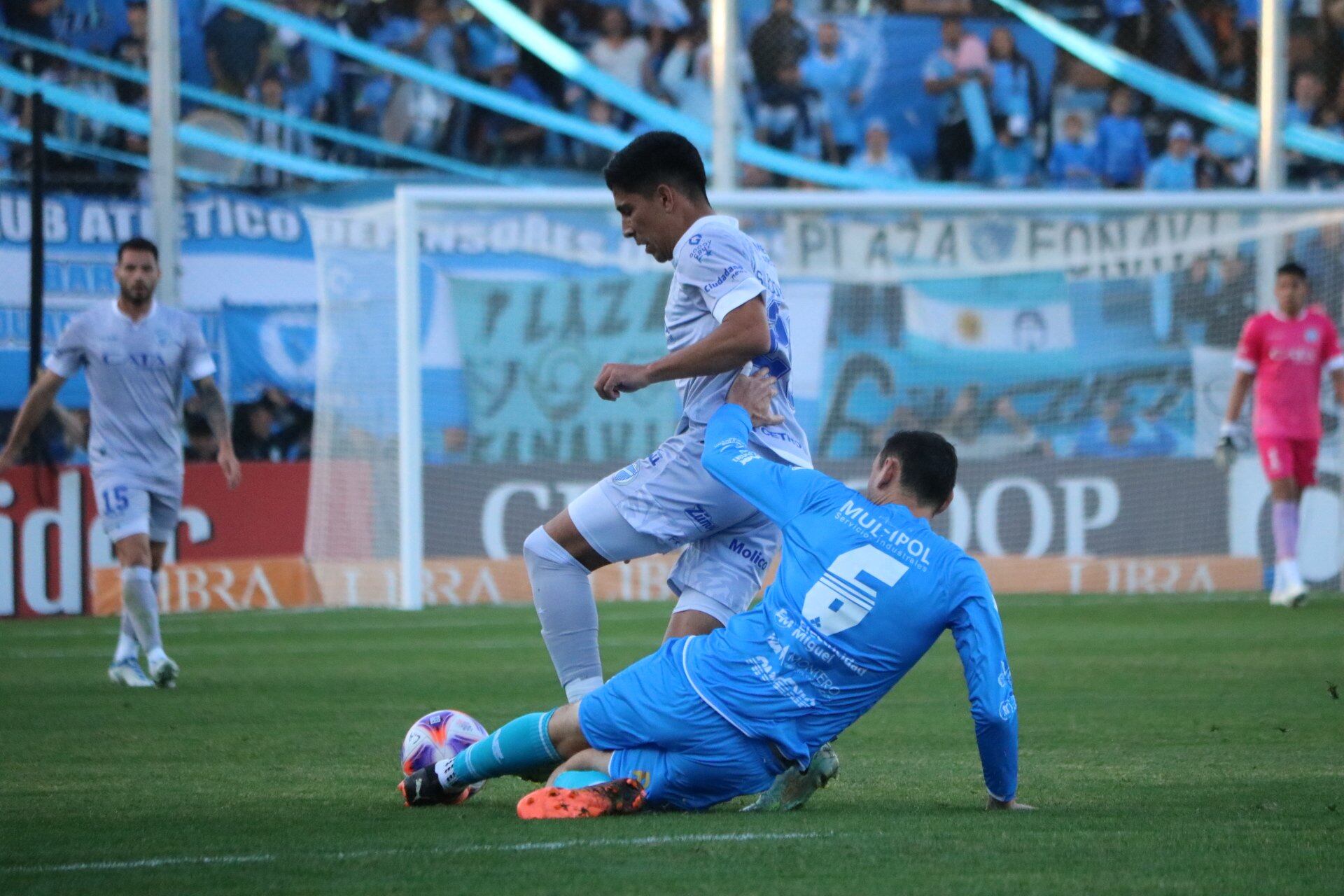 El Tomba hizo los deberes y clasificó en la Copa Argentina 2023. Es el único club de Mendoza que sigue en carrera. / CDGCAT 