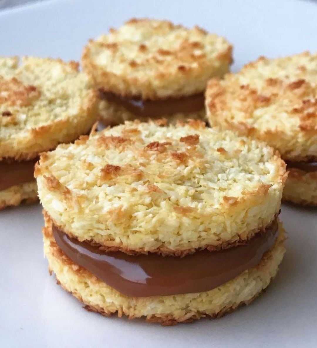 La receta de alfajores de coco con dulce de leche. Gentileza.