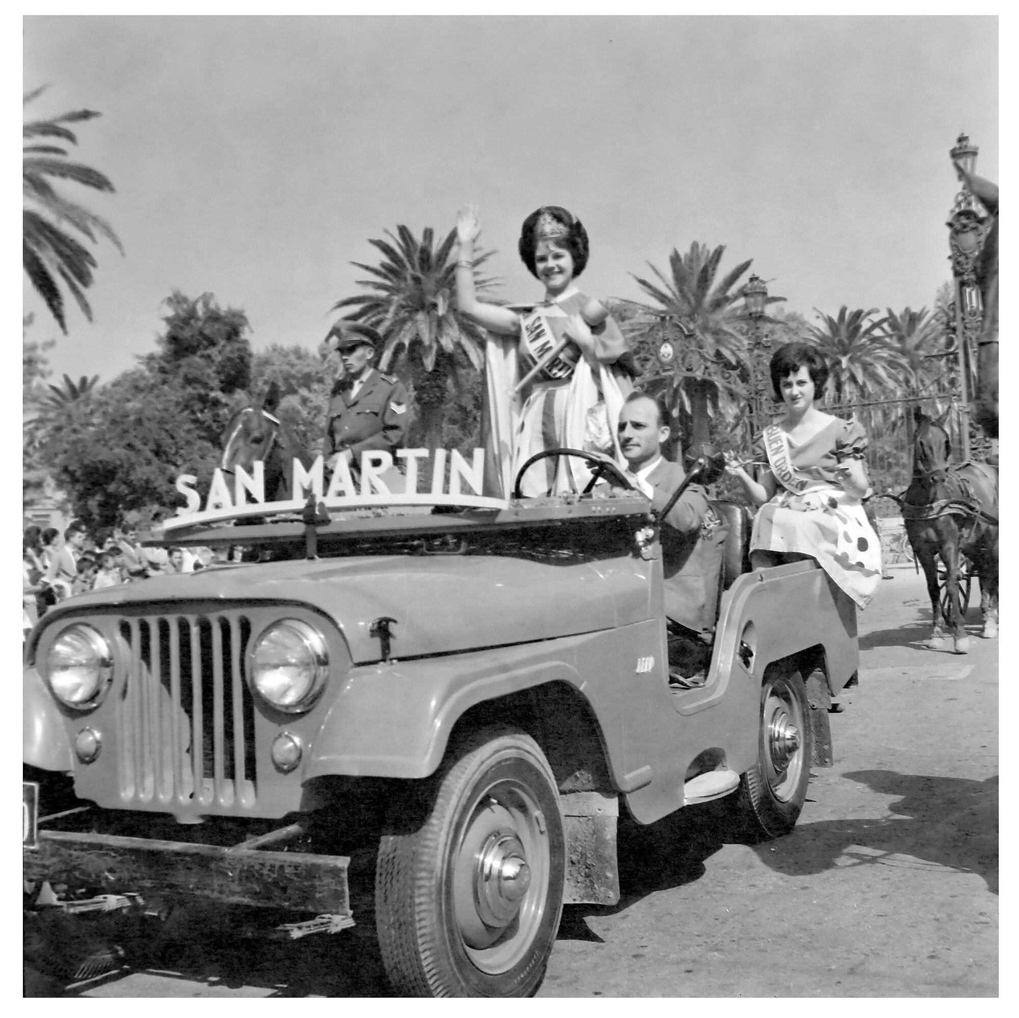 La querida reina del departamento de San Martín, Elba Espósito (que había representado a Alto Verde), se impuso en una reñida elección a la soberana Elena Fragapane, de Godoy Cruz. La historia la recuerda como Elba I. Foto: Archivo General de Mendoza. 