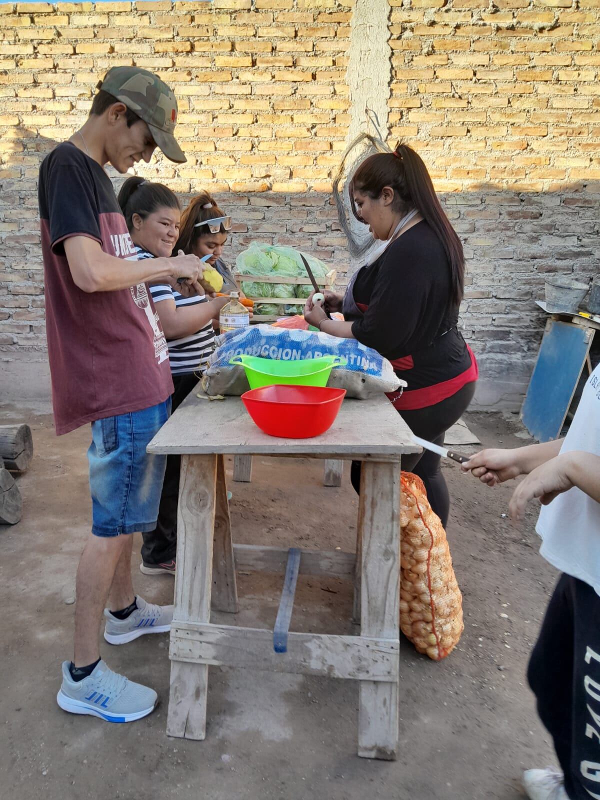 Un comedor tuvo que suspender su festejo de fin de año por falta de ayuda y sueñan con un milagro de Navidad. Foto: Gentileza Comedor Niño de Dios