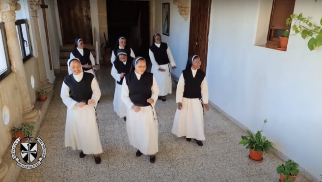 Las monjitas de clausura la rompen en las redes con un baile para llevar esperanza.