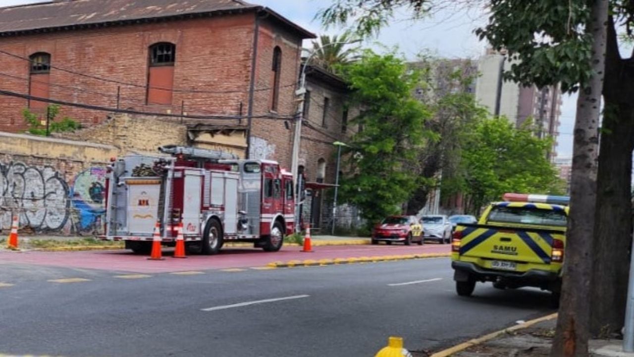 Al menos 35 alumnos heridos tras la explosión de una bomba molotov en un colegio de Chile / Foto EMOL.Nacional