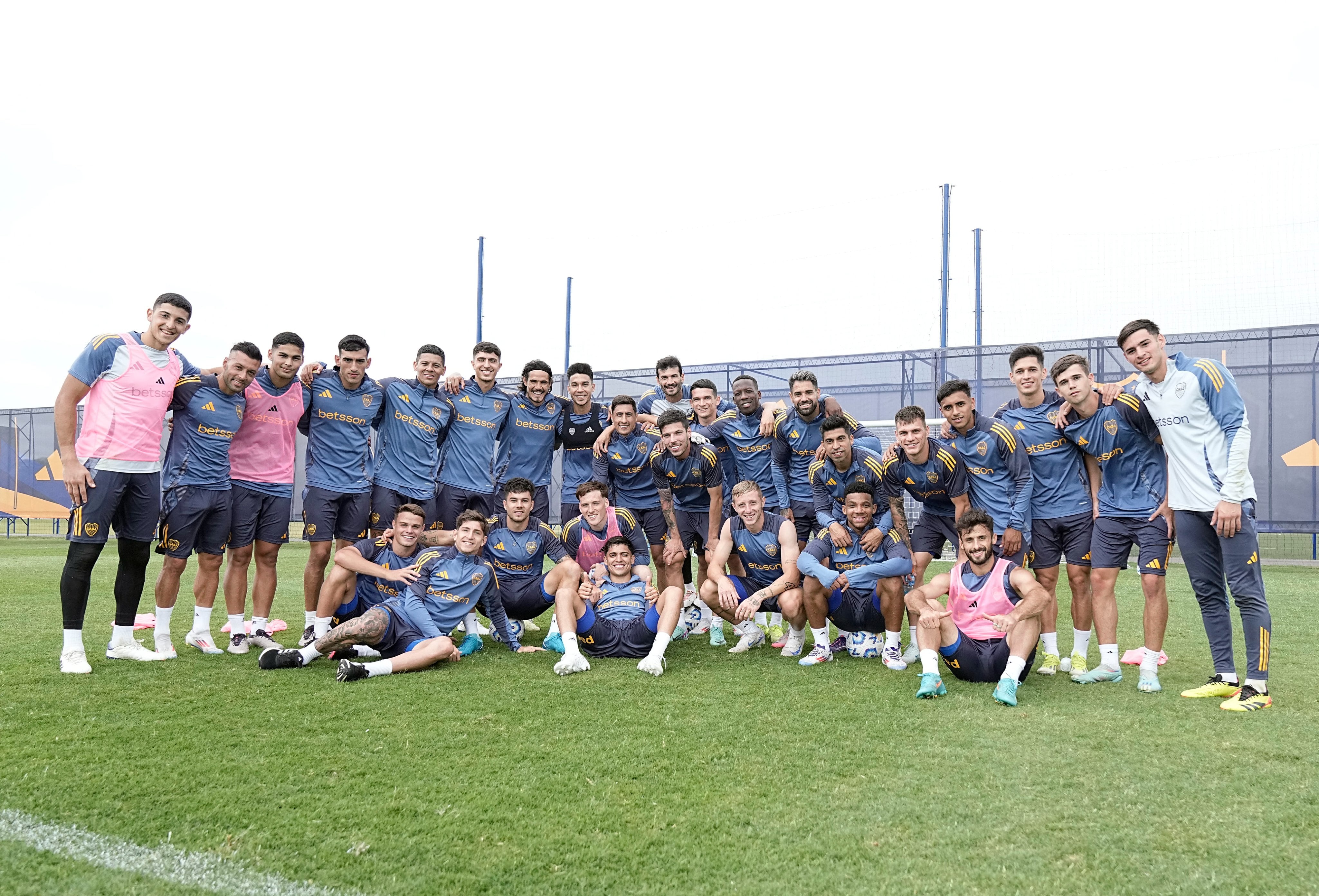 Boca tuvo su último entrenamiento del año, y quedó concentrado para enfrentar a Independiente /Foto: Boca