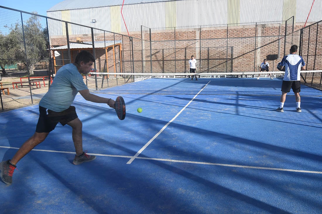 El pádel vuelve a ser un deporte muy practicado. Foto: José Gutiérrez/ Los Andes