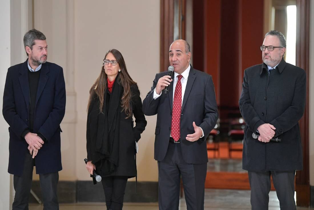 El jefe de Gabinete de ministros de la Nación, Juan Manzur, remarcó en la Casa Rosada que el Gobierno va “a asegurar la provisión de energía” para que el país mantenga la firmeza en el crecimiento económico.