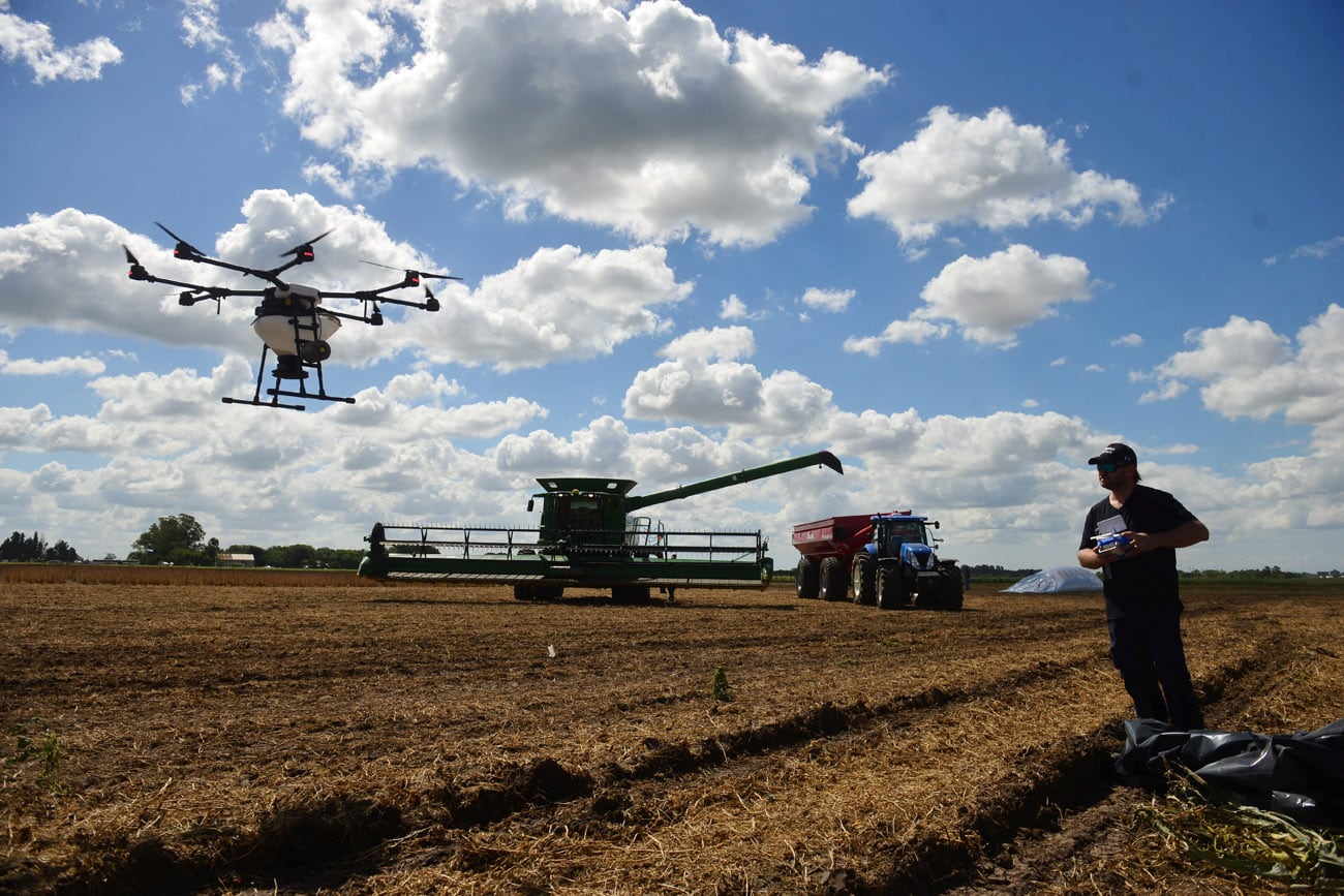 Según la normativa del Ministerio de Transporte de la Nación, el uso de drones que se desregula es el agrícola.