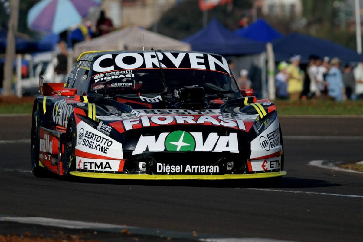 Manu Urcera logró la pole position del TC en Posadas