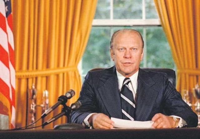 Fue el trigésimo octavo presidente de los Estados Unidos entre el 9 de agosto de 1974 hasta el 20 de enero de 1977, tras la dimisión de Richard Nixon por el escándalo Watergate.