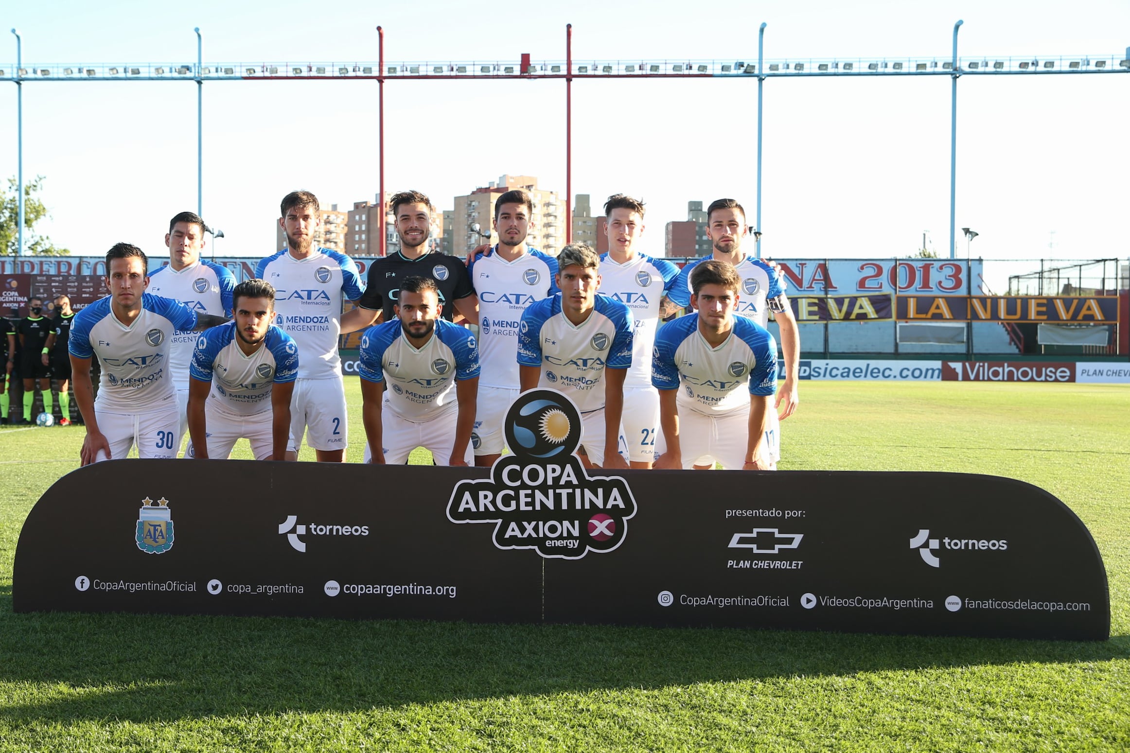 Siete cambios presenta el Tomba, luego de la estrepitosa derrota frente a Racing. Foto: Gentileza / Twitter Copa Argentina