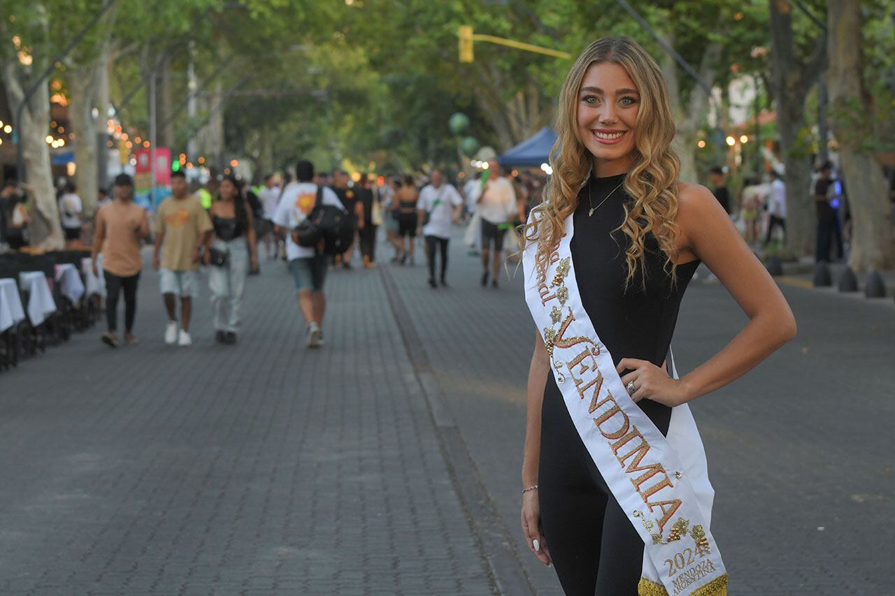 Agostina Saua Reina Nacional Vendimia 2024, en su Ciudad. Foto: Marcelo Rolland / Los Andes