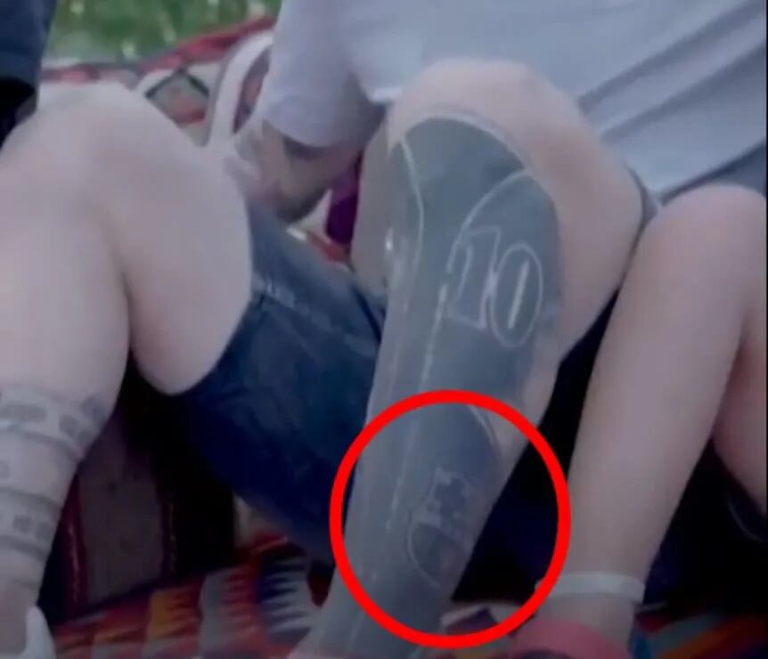 El nuevo tatuaje de Lionel Messi con el escudo del Barcelona. / Gentileza.