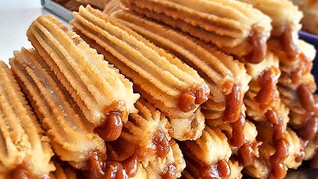 La fácil receta de los churros que te sacará el antojo.