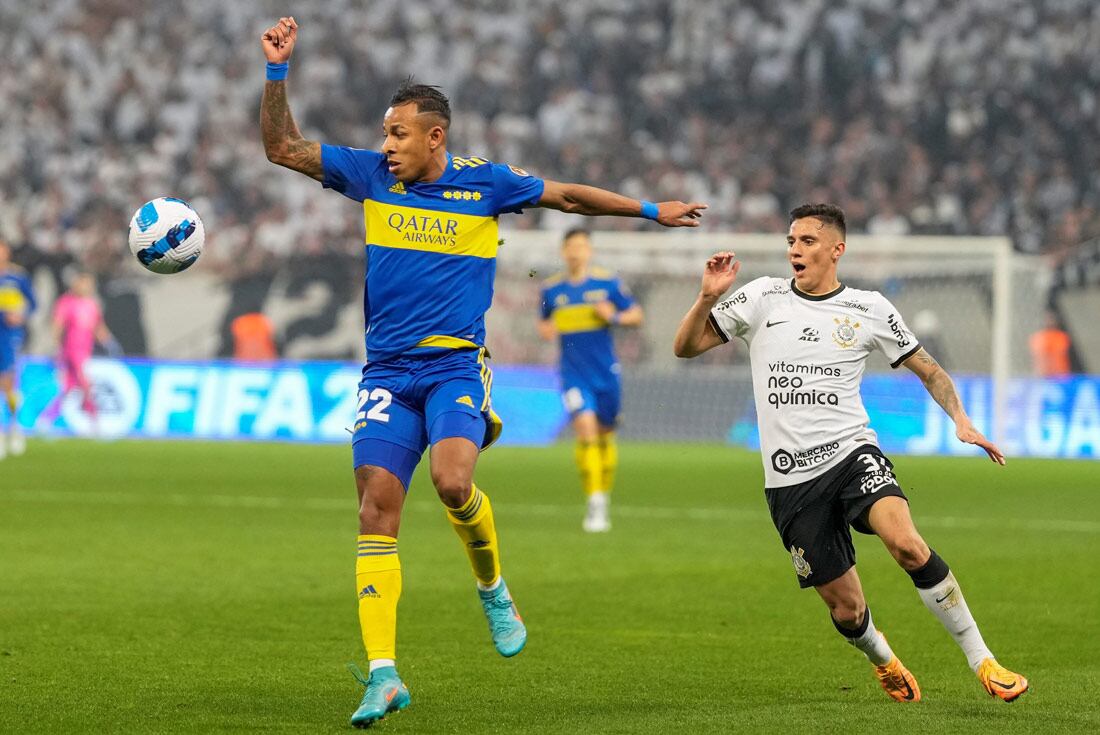 Sebastián Villa, delantero de Boca, en el partido ante Corinthians. (AP)