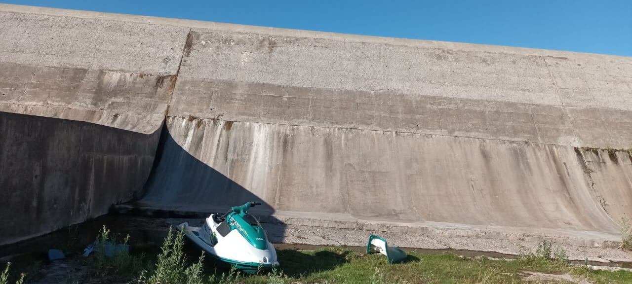 Un hombre falleció tras un accidente con una moto de agua en El Nihuil.