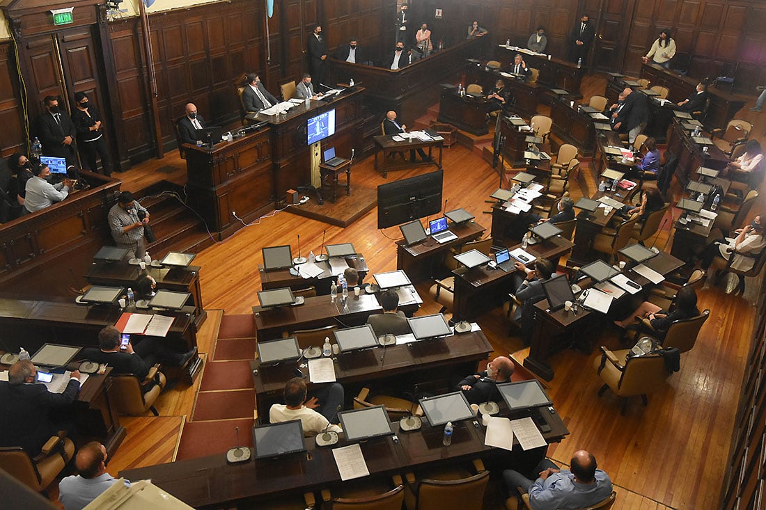 El Senado provincial consolida la mayoría simple y queda a muy poco para la especial, pero en la oposición sólo estará el Frente de Todos-PJ. 