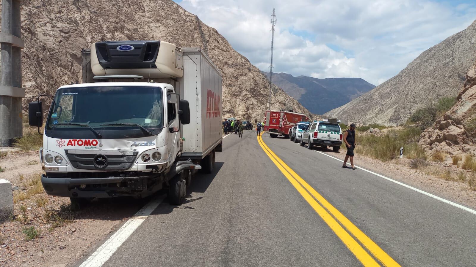 El fatídico hecho tuvo lugar pasadas las 13 de este viernes en la ruta 7, cerca del sector conocido como Curva de Guido.