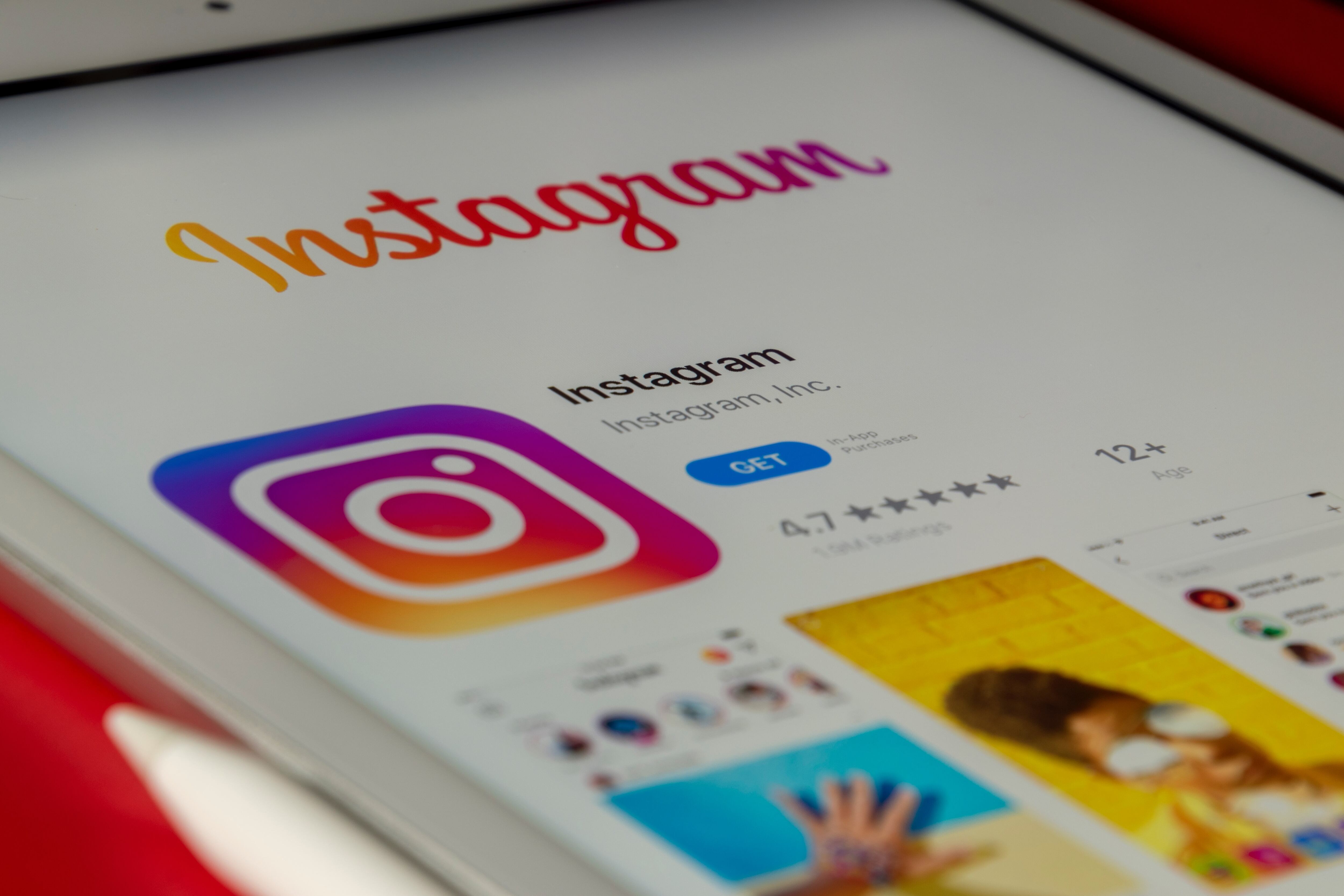 La plataforma de instagram entre las mas descargadas a diario.