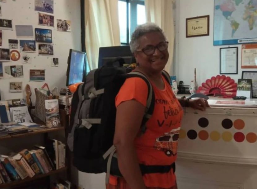 Josefa Feitosa se jubiló y salió a recorrer el mundo con su mochila.