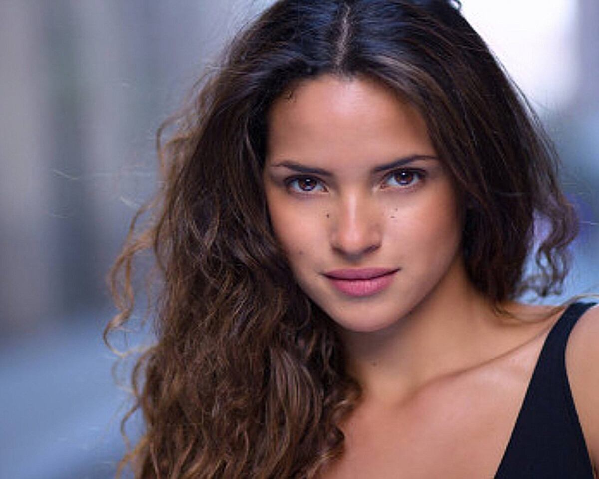 Las fotos de Adria Arjona, la hija de Ricardo