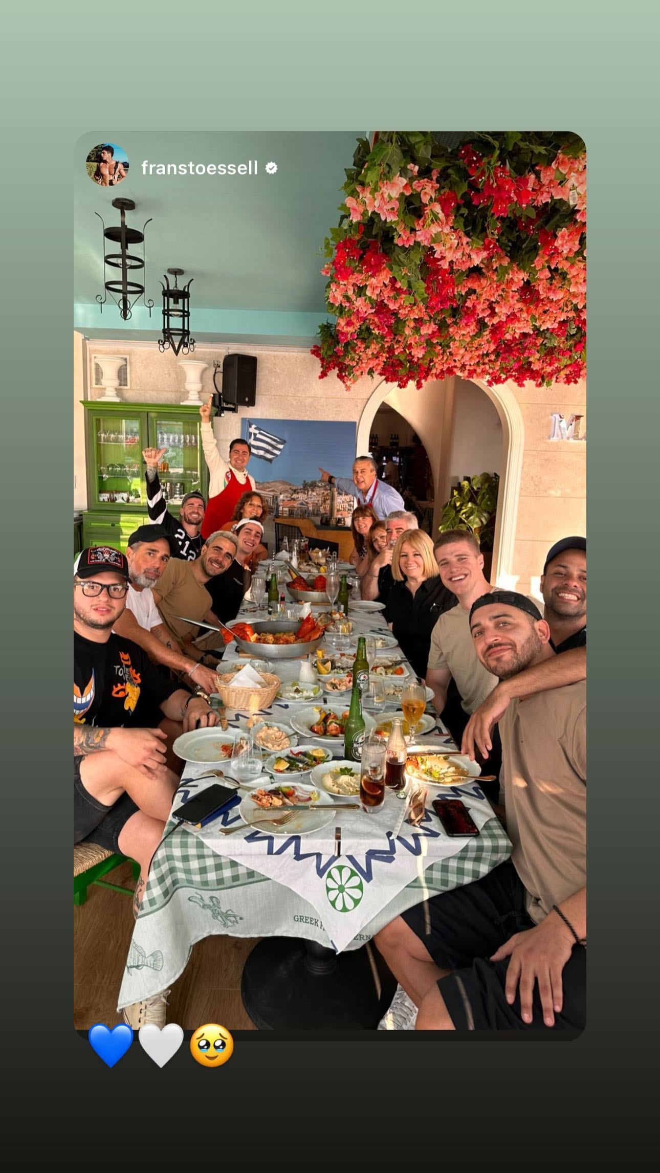 Los jugadores de la Selección Argentina compartieron con sus familias en la previa de la final del Mundial de Qatar.