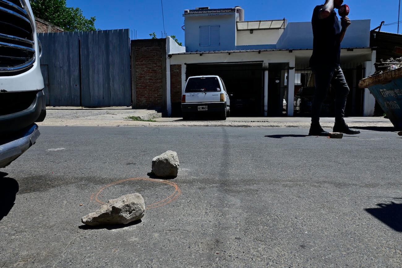 Balearon y mataron a la hija de un custodio de la Ministra de Seguridad Patricia Bullrich, cuando salían de su domicilio en Lomas de Zamora, en un aparente intento de robo. La niña recibió dos disparos. Foto: Matías Martin Campaya / Clarín