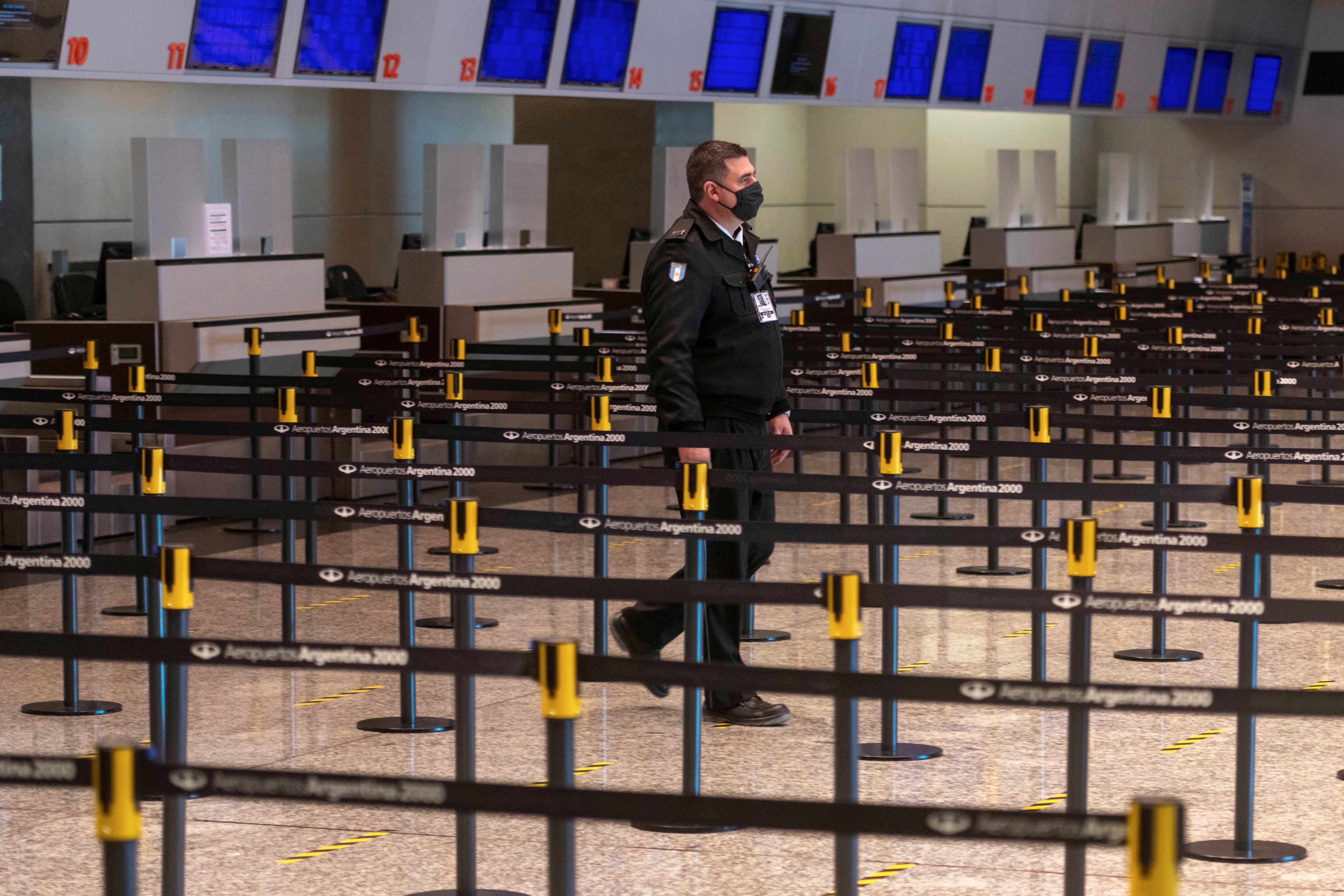 Preocupa la inactividad de los aeropuertos y el sector aerocomercial. 