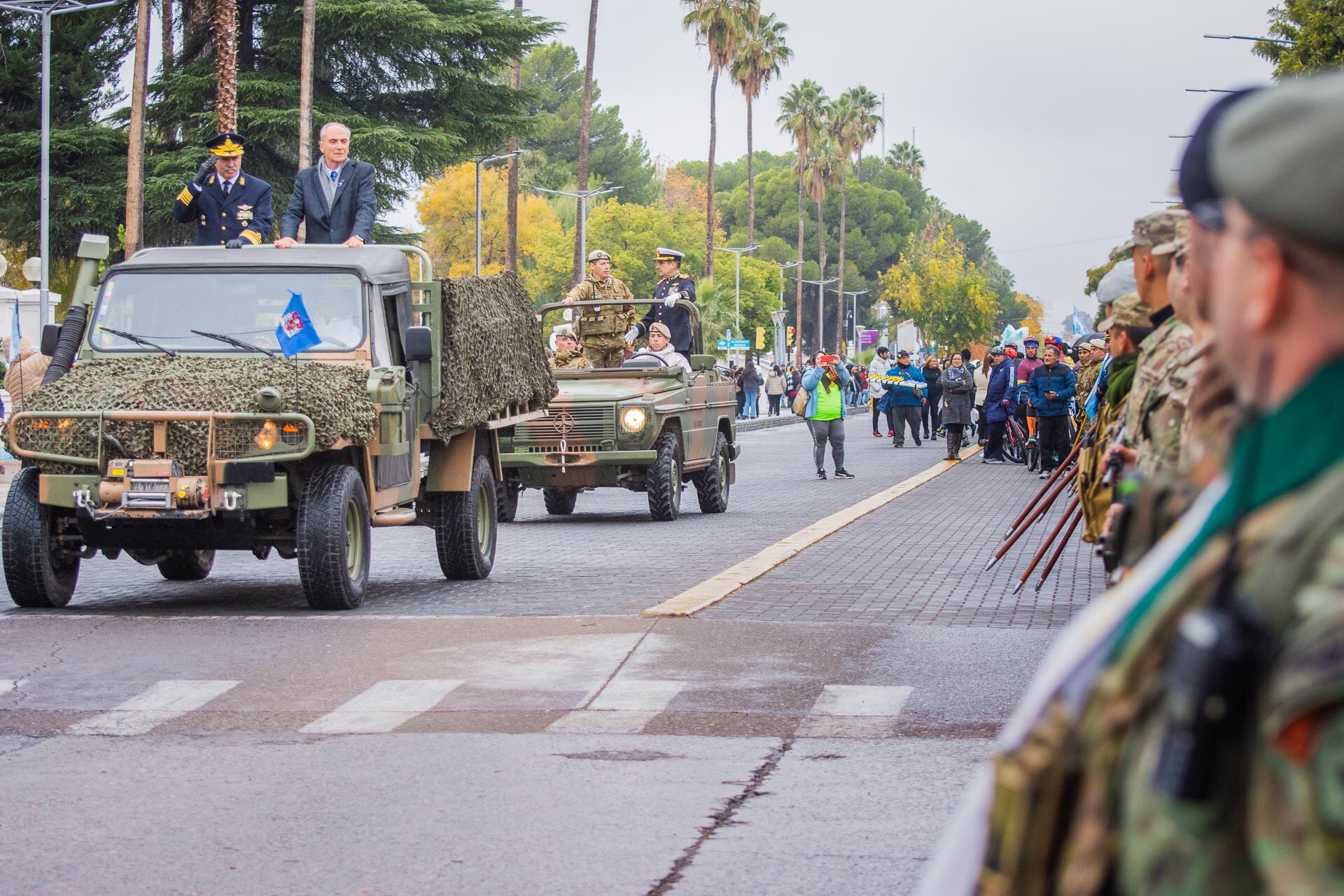 Desfile por el 25 de mayo en San Martín. Foto: Prensa San Martín