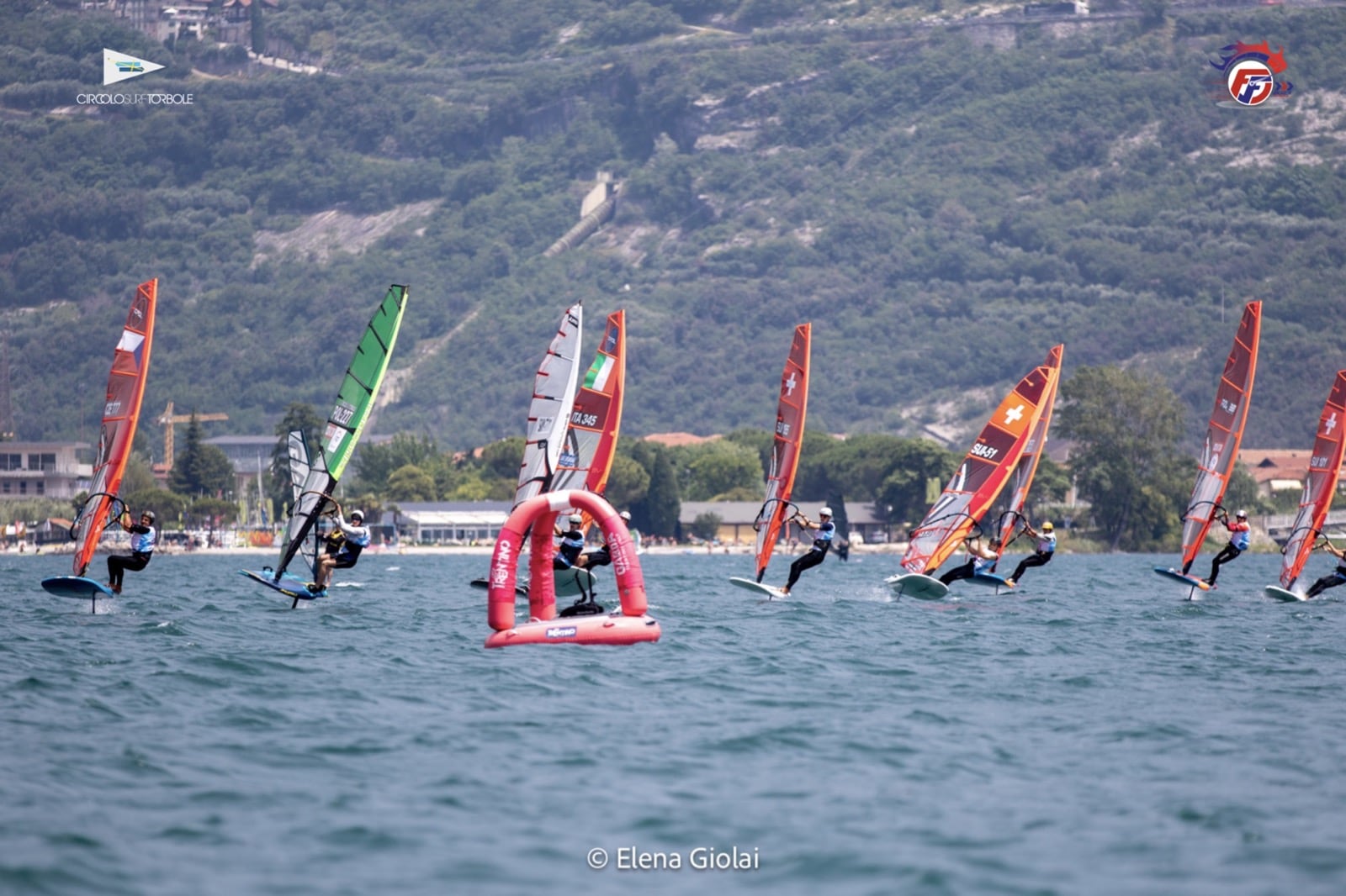 Para alquilar balonces: San Rafael será el escenario del Sudamericano de Windsurf Fórmula Foil. / Gentileza.