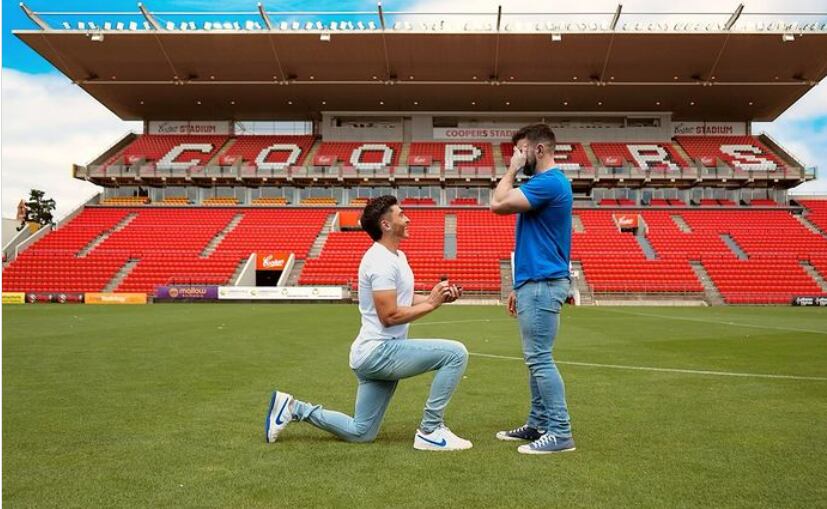 Juega en el Adelaide United, de Australia - @joshua.cavallo