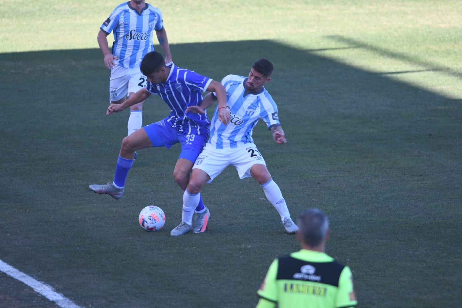 El Tomba recibe a los tucumanos en el Feliciano Gambarte / José Gutiérrez.