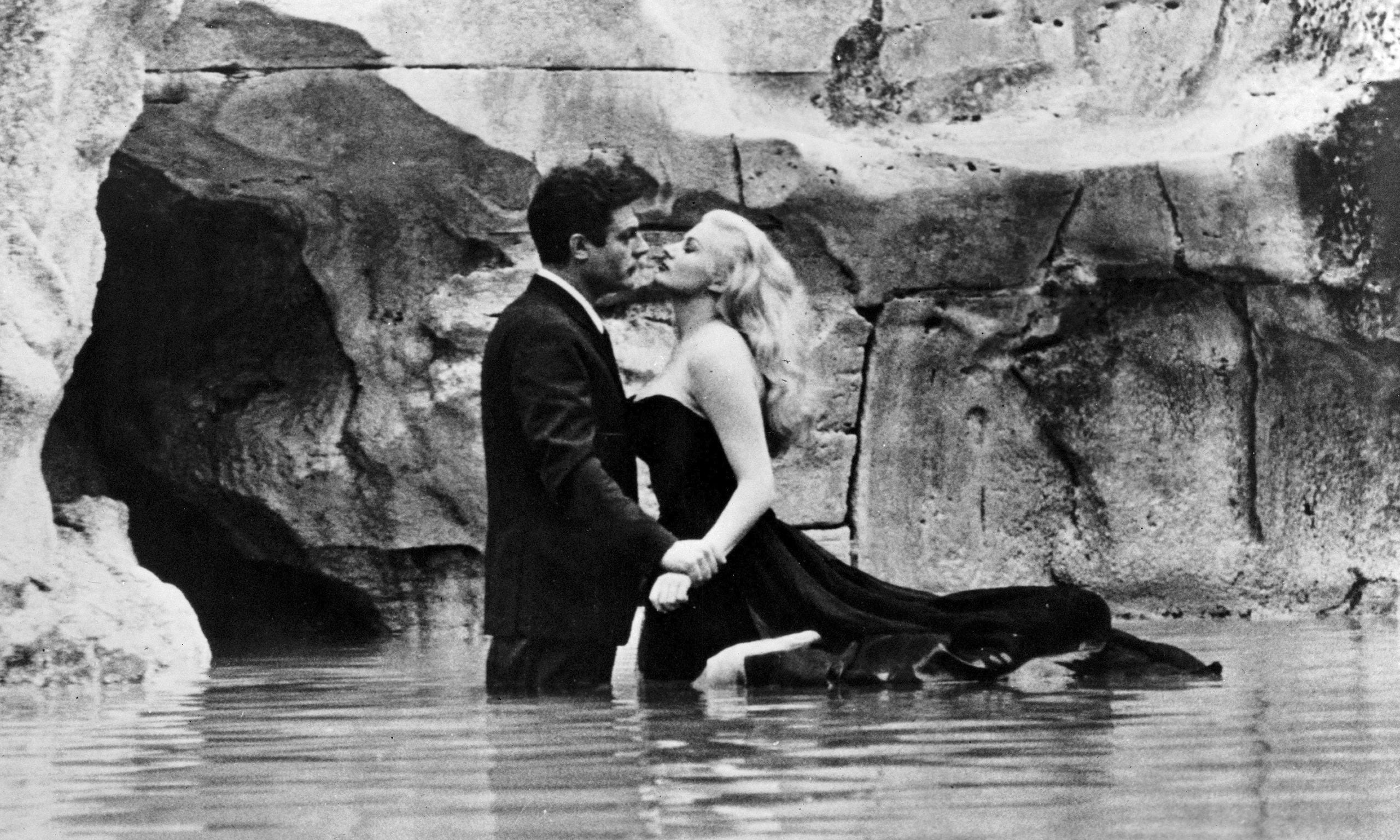 Escena del film La Dolce Vita, de Federico Fellini