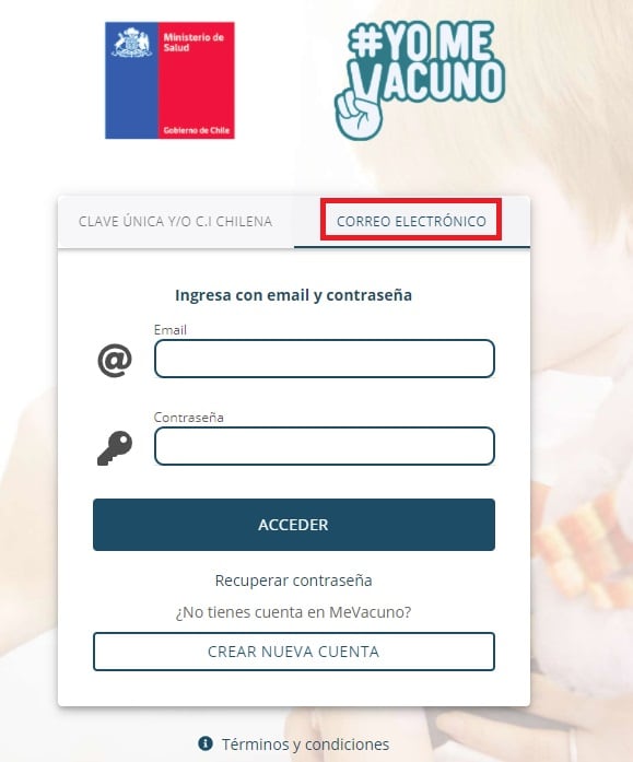 Registrate con tu e-mail en mevacuno.gob.cl