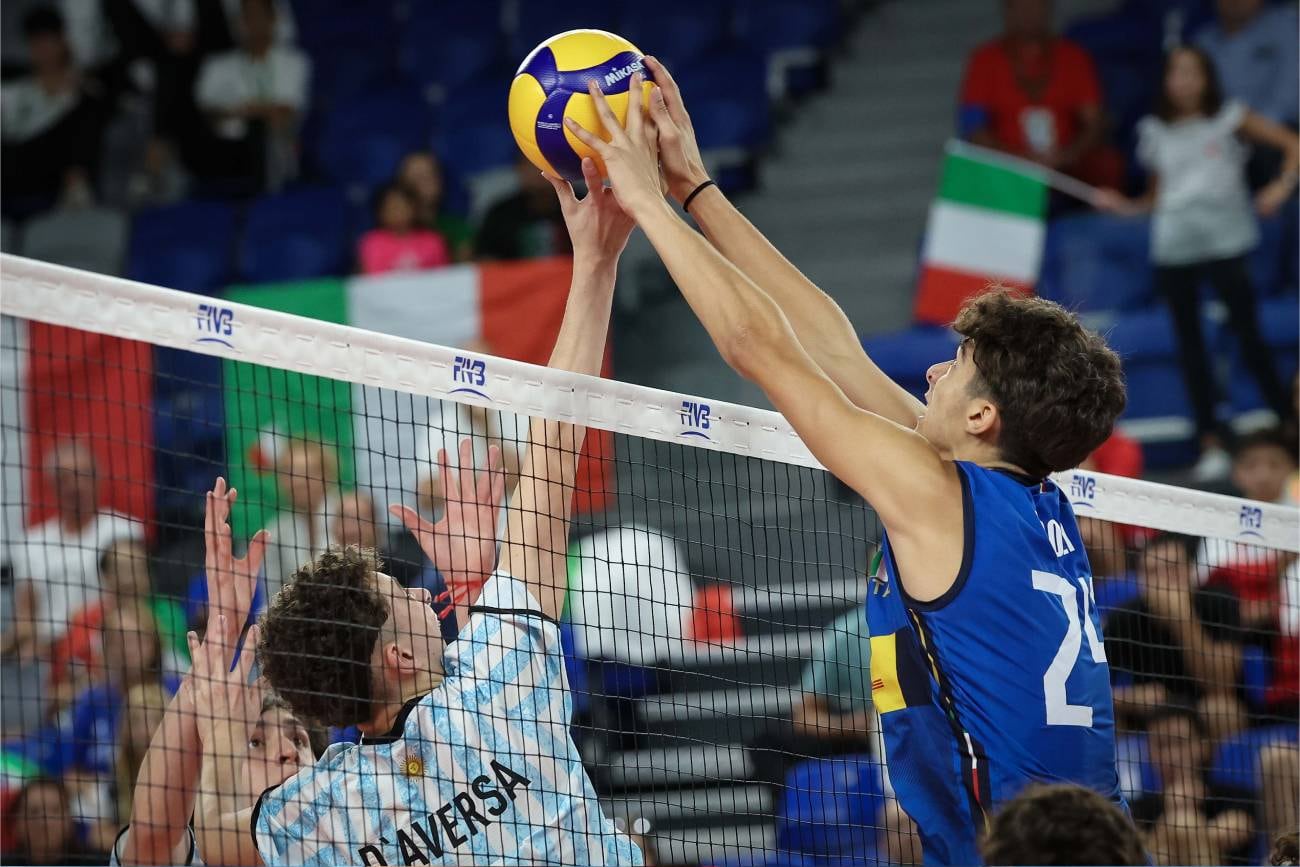 Argentina perdió la final ante Italia y se quedó con el subcampeonato en el Mundial U17 de vóley. (Prensa FIVB)