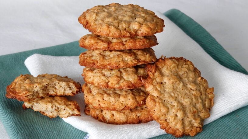 Así se hacen las mejores y más sanas galletas de avena.