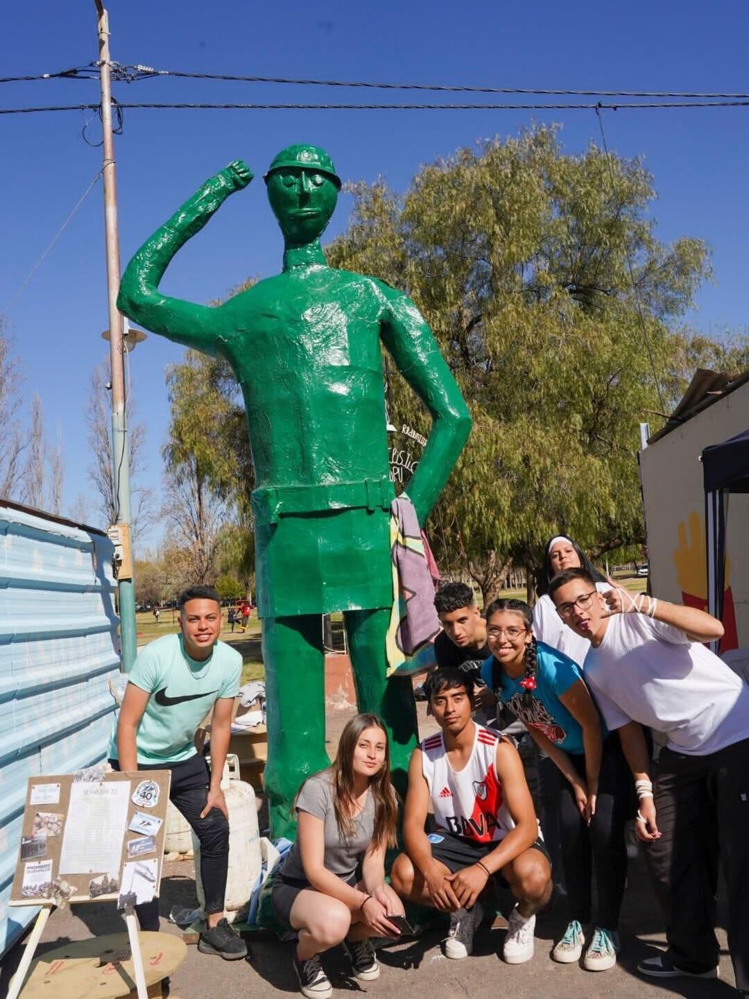 Vuelven los kioscos a la Plaza de Maipú