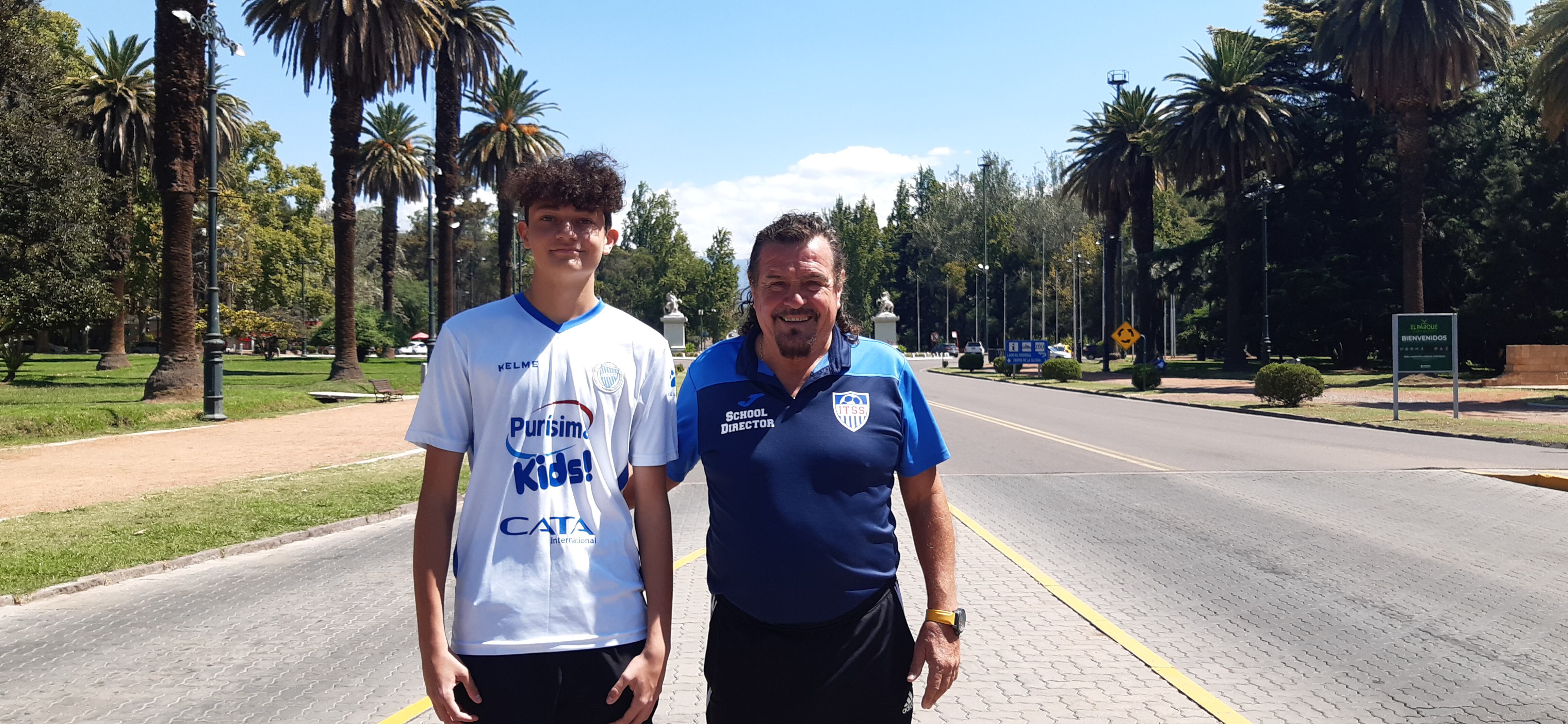 Rodolfo, junto a Julián, su arquero promesa