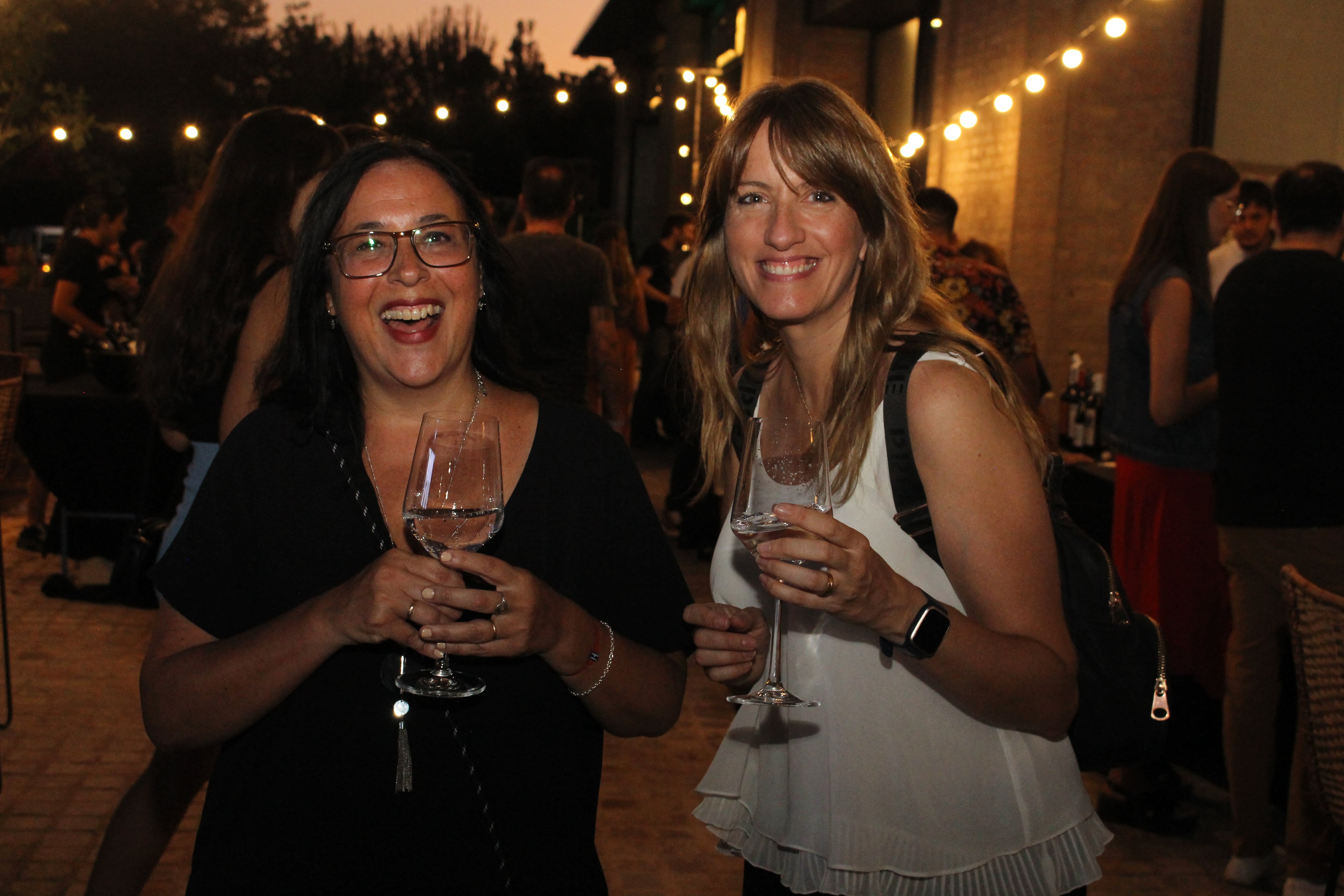 De Los Andes y Guarda14, Gabriela Fernández y Julieta Nadin.