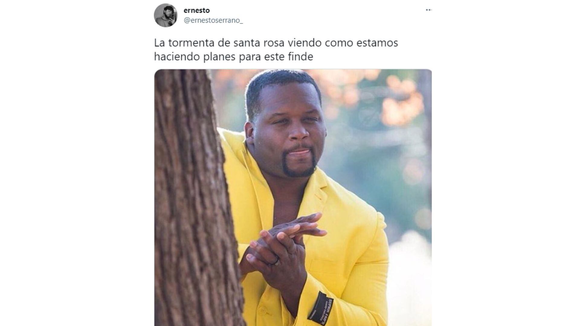 Memes de Santa Rosa.