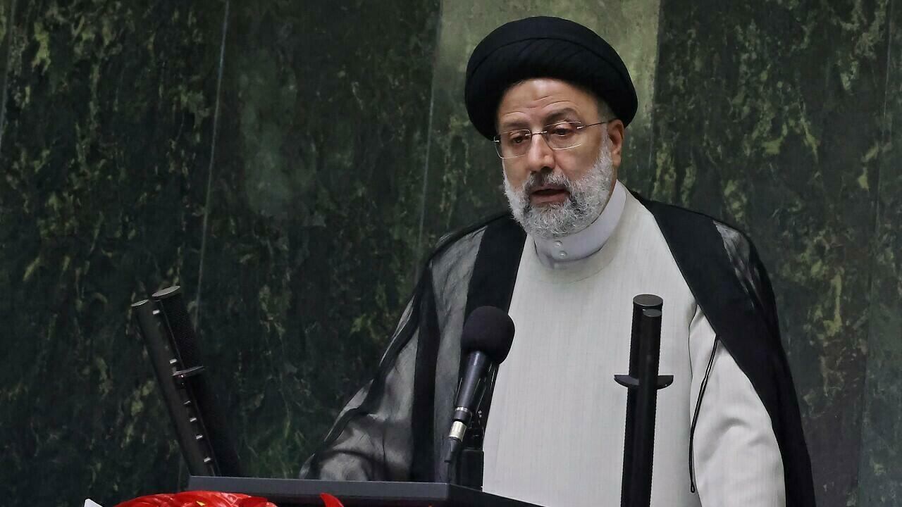 El Presidente iraní, Ebrahim Raisi, afirmó que las relaciones entre personas del mismo sexo son “nada más que salvajismo”.