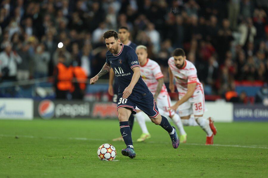 El penal "picado" de Messi para darle la victoria al PSG. (Prensa PSG).