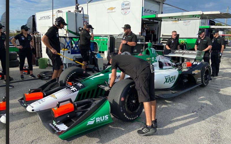 Exclusivo de Carburando: el box de Agustín Canapino con el IndyCar