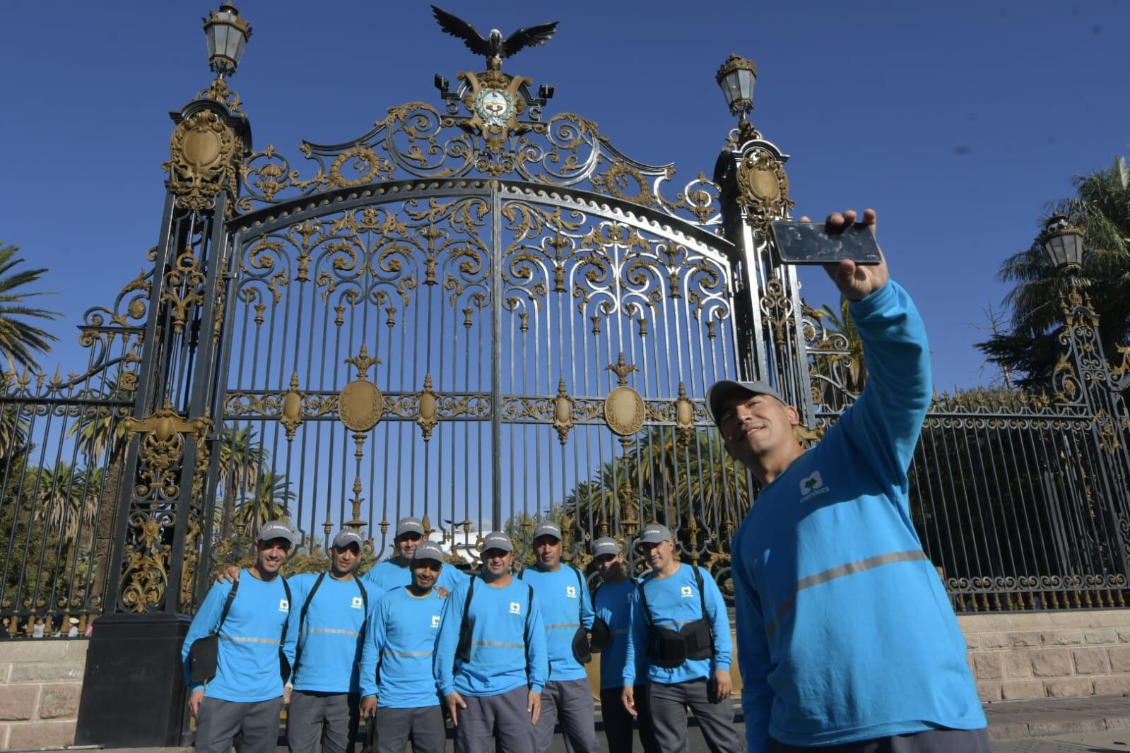 Carrusel 2023: el color y la tradición vendimial en las calles de Mendoza (Foto: Orlando Pelichotti / Los Andes)